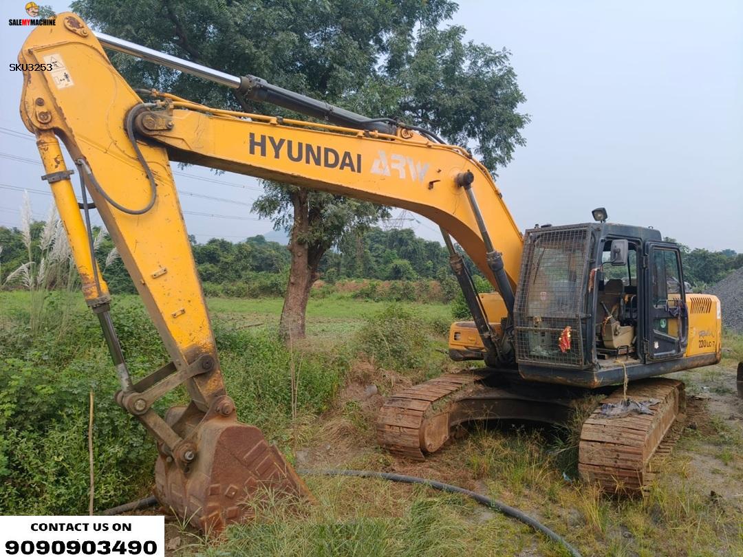 HYUNDAI 220LC EXCAVATOR